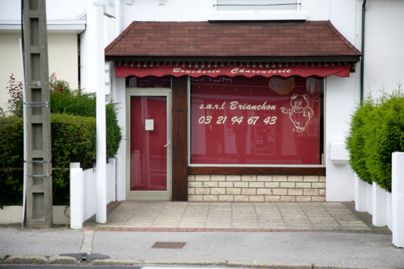 vitrine-TAVERNES-min_france_frankreich_commerce_frankrijk_francia_delicatessen_butchery_charcuterie-424328